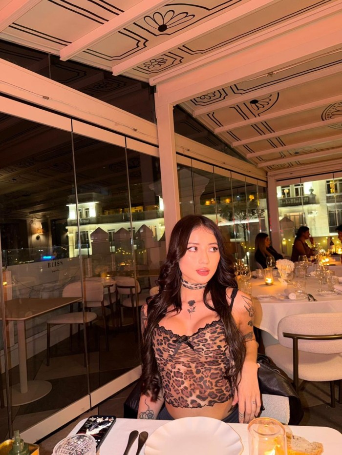 EN MALAGA SEXO FIESTA A TOPE JOVENCITA CACHONDA