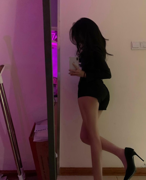 Chica vip vietnamita jovencita