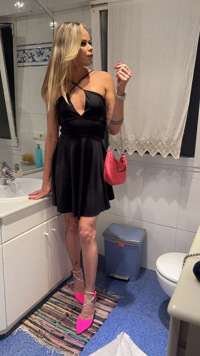 RUBIA POLLON FUEGO PURO SIN LIMITES NI REGLAS 24/7