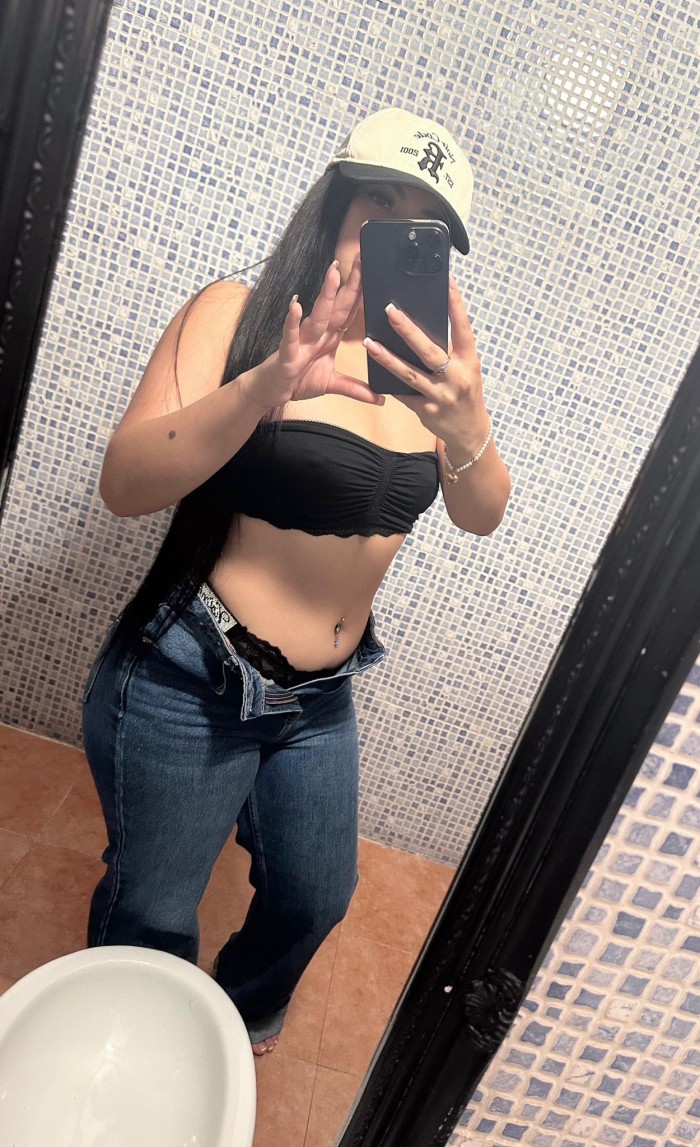 Martina Colombiana 24 años en Aluche – Joven,