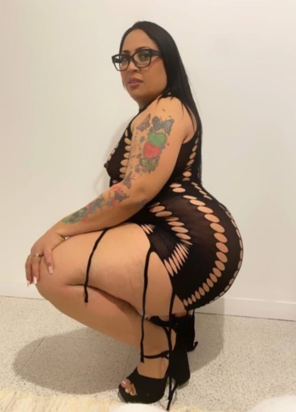ARDIENTE CURVYS FIESTERA SEDUCTORA MADURITA
