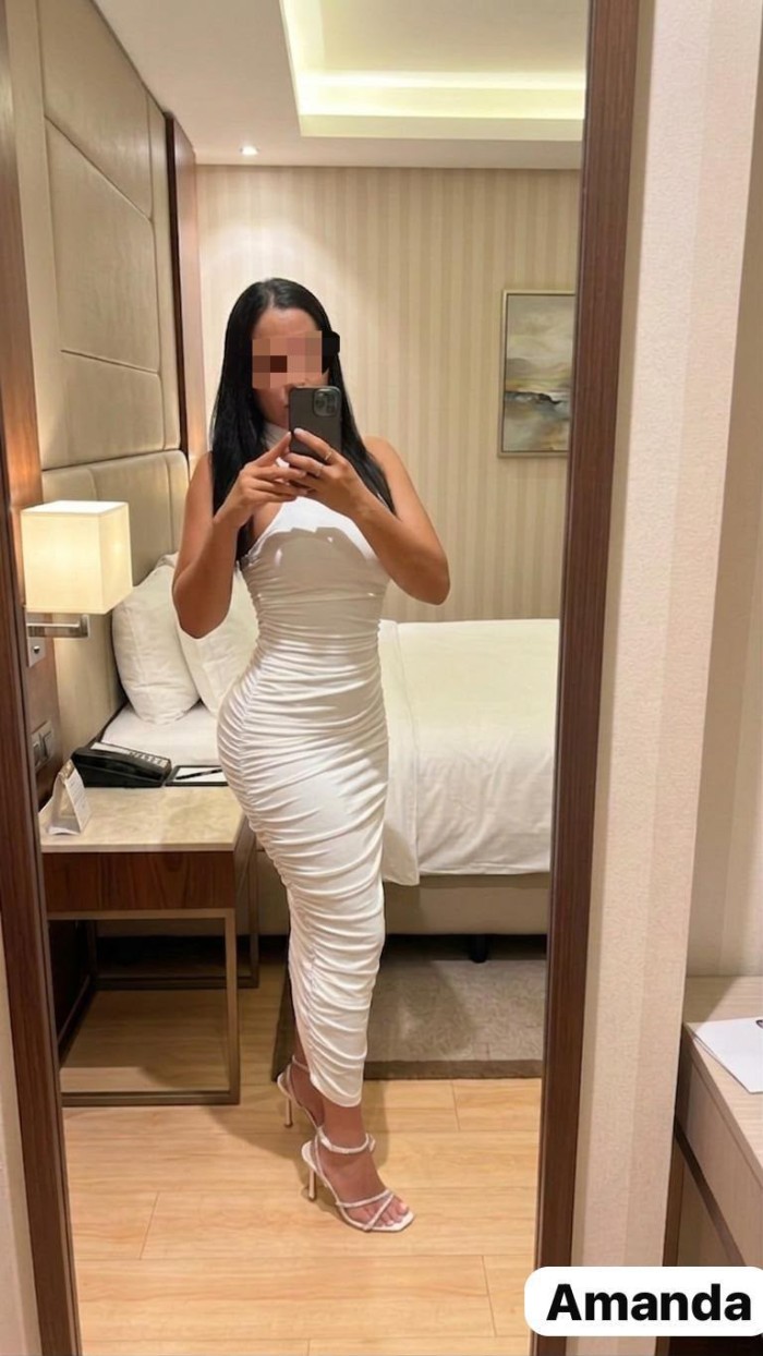 AMANDA NOVEDAD BRASILEÑA MORBOSA JUGUETONA DISCRETA NUEVA EN MALAGA