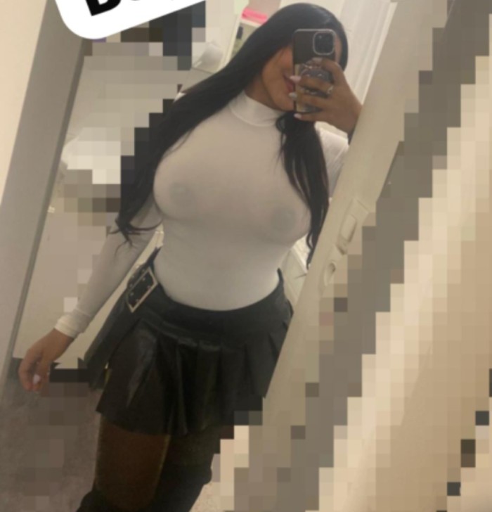 Dayana completa cariñosa viciosa DESDE 20€€ 10 MINTS, EN SABADELL 24H