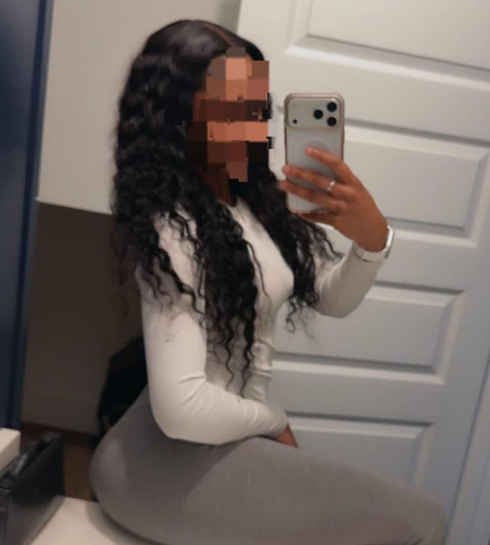 MUJER CACHONDA  SENSUAL MUY COMPLACIENTE