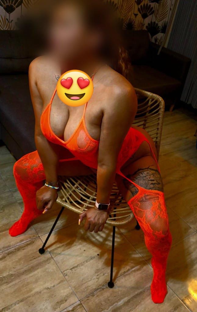 rubia chanell venezolana fiestera cachonda en VILANOVA I LA GELTRU