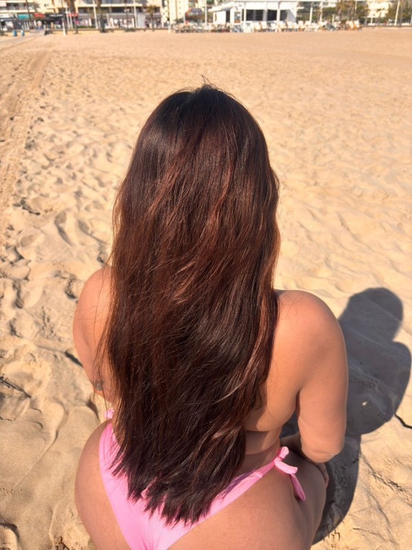 MIA 654011725 JOVENCITA CACHONDITA