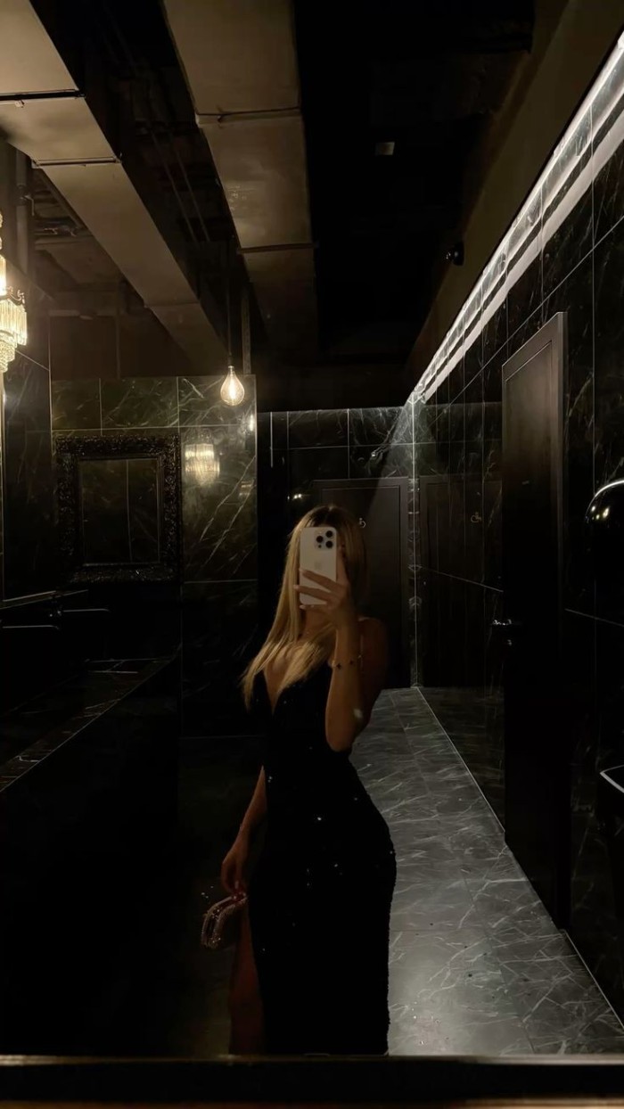 DELICIOSA CON GANAS DE SEXO SIN PARAR