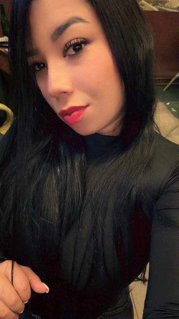 Luciana 607280887 Disponible para ti a todas horas