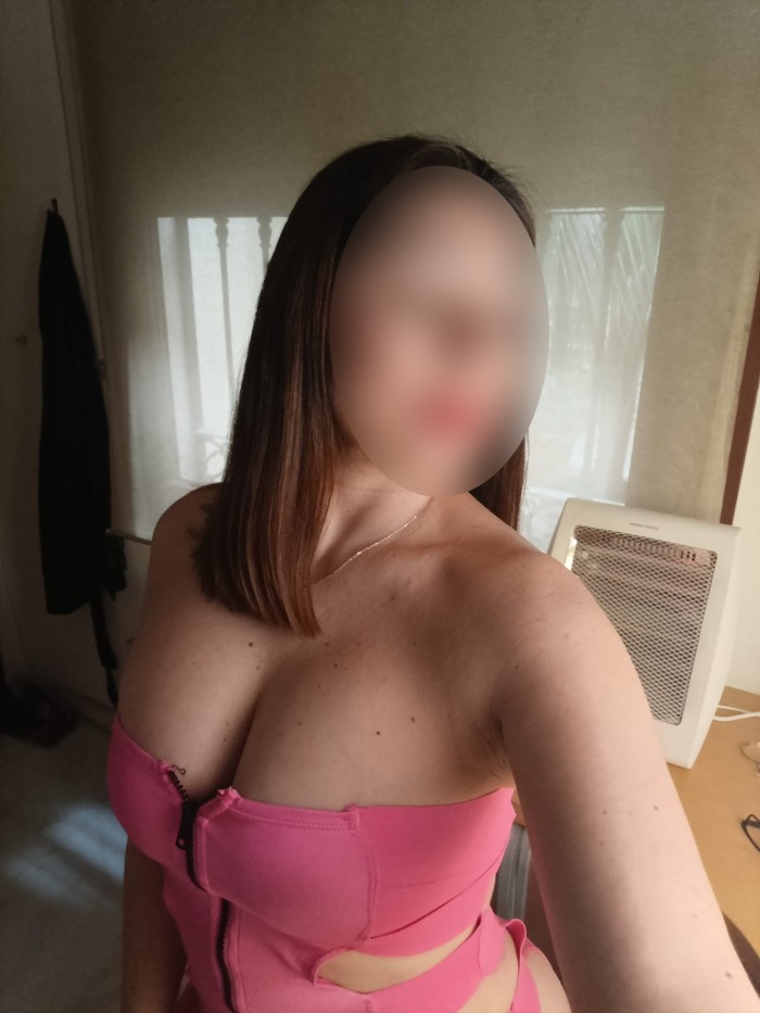SUPER NOVEDAD! TIFFANY MADURITA CARIÑOSA FIESTERA EN OVIEDO