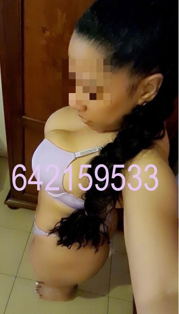 YANET NOVEDAD TRAVIESA MORBOSA 110 PECHO NATURAL
