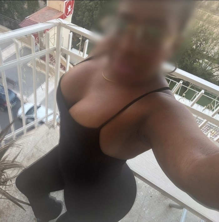 COLOMBIANA DE LUJO JUGUETONA Y FIESTERA – HAGO SALIDAS