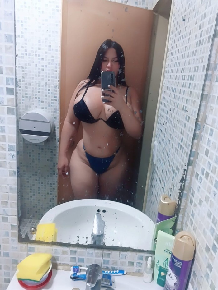 Prueba mis super pechos jugosos – Las Americas