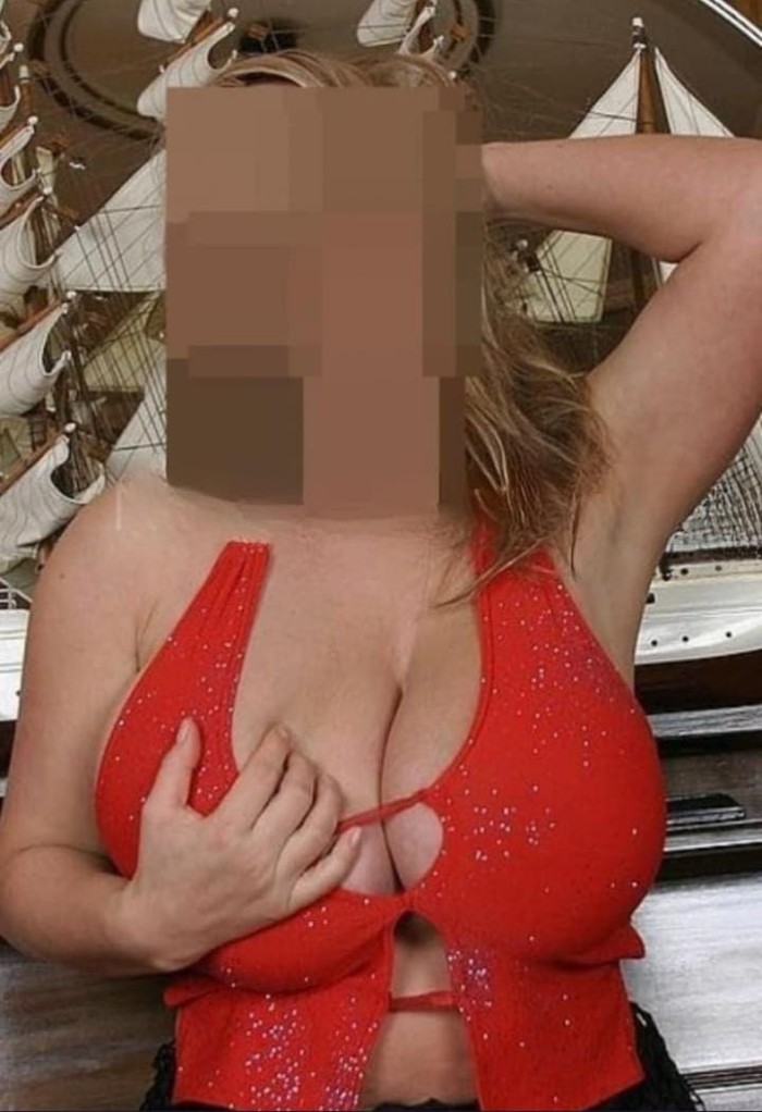 IMPLICADA CACHONDA LUJURIOSA AMANTE DEL PLACER