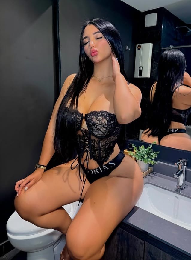 Chica vip ardiente muy guapa en  Sabadell Sud