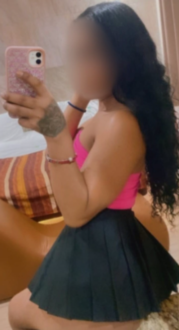 CHICA TRANS SENSUAL Y CALIENTE TODITA PARA TI