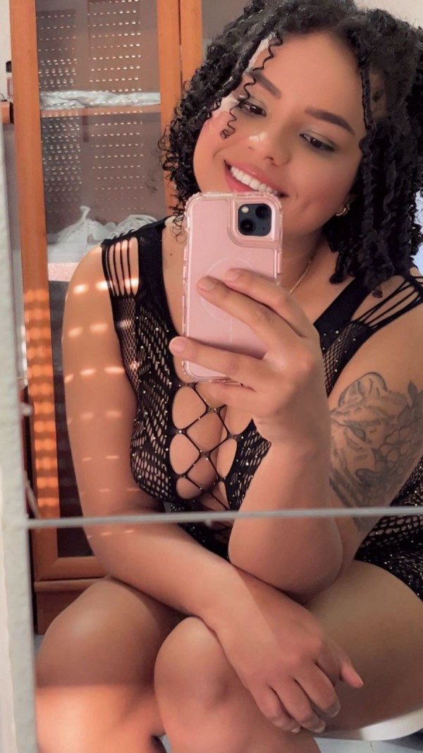 JOVEN Y CON GANAS DE HACER TUS FANTASIAS REALIDAD