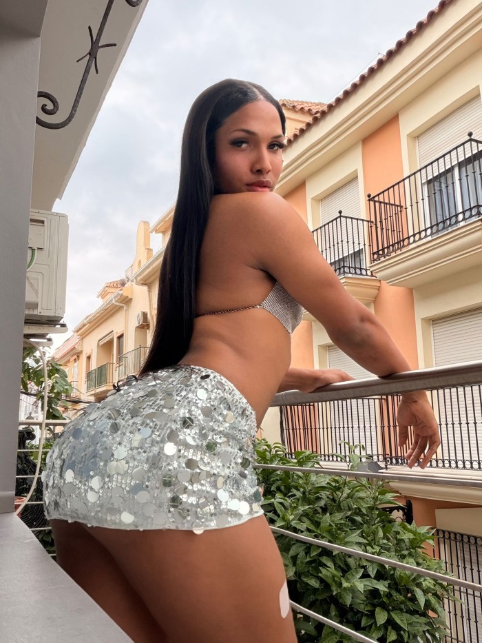EN MALAGA NOVEDAD TRANS FIESTERA VERSATIL