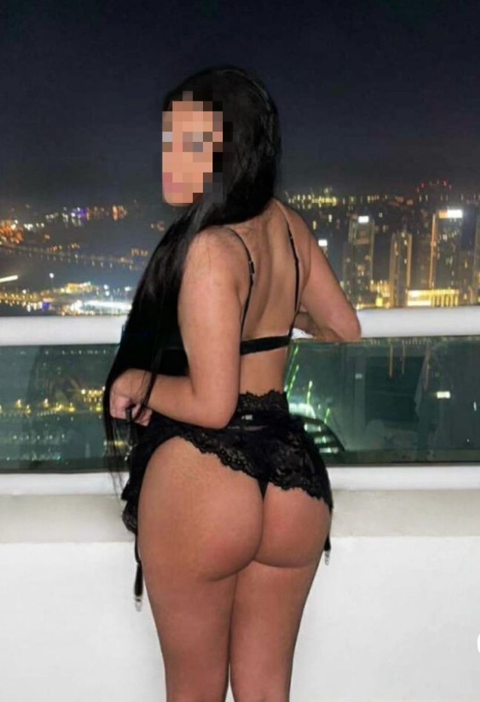 SARAY LINDA JOVENCITA MORENA