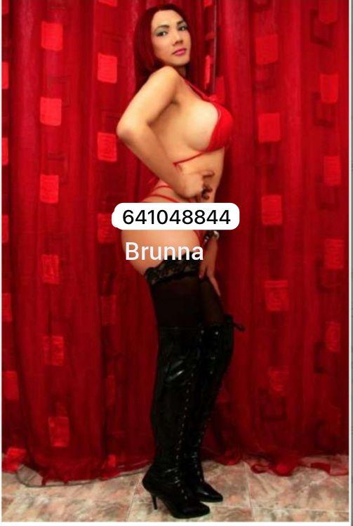 Brasileña muy viciosa caliente y cachonda en Ares..