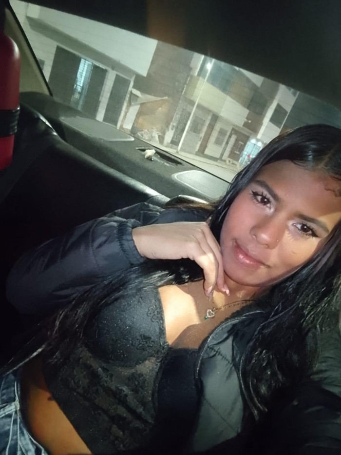 DANIELA TRAVIESA Y JUGUETONA NUEVA EN CORDOBA