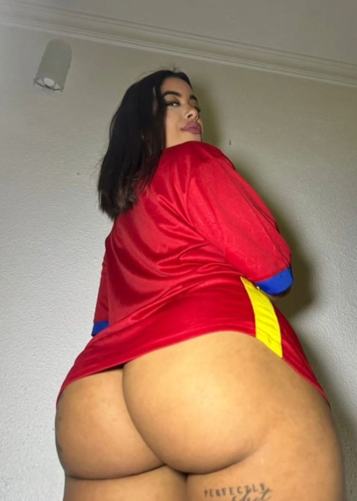 Preciosa y fiestera,que más quieres?