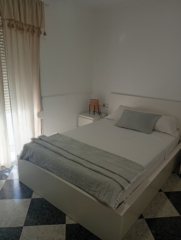Habitación acogedora y agradable en zona céntrica