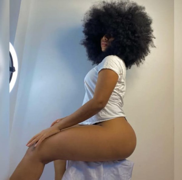 SENSUAL, DULCE Y APASIONADA CLARA NUEVA EN MAHÓN