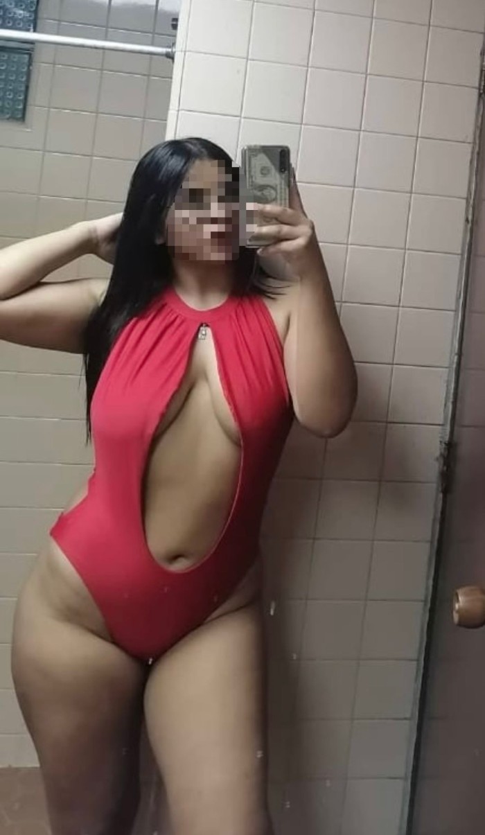 CHICA TRAVIESA Y A TU ALCANCE- ZARAGOZA DELICIAS