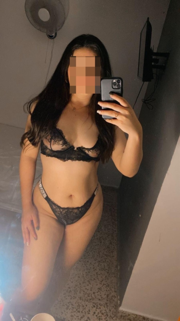 SEXO FIESTA EN JAEN JOVECNITA ARDIENTE