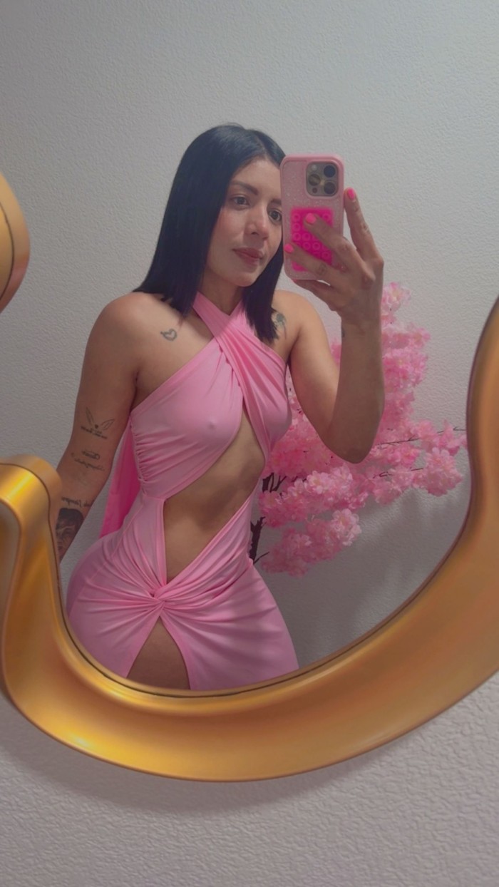 DIOSA DEL PLACER COMPLACIENTE FIESTERA A TOPE