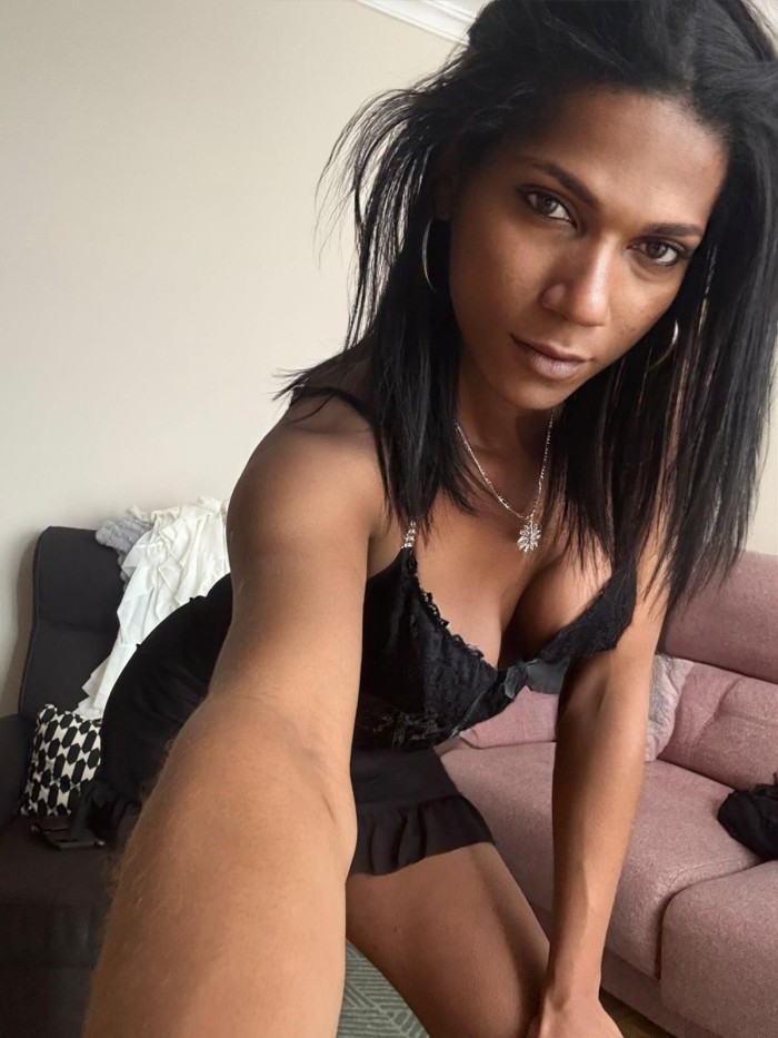 EN TORREFIEL CHICA TRANS EXQUISITA DIOSA DEL EROTISMO PARA TI