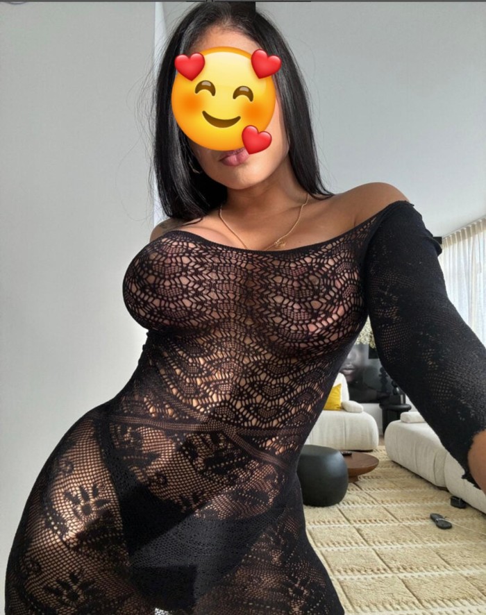 COMPLACIENTE SENSUAL ARDIENTE BUENA AMANTE