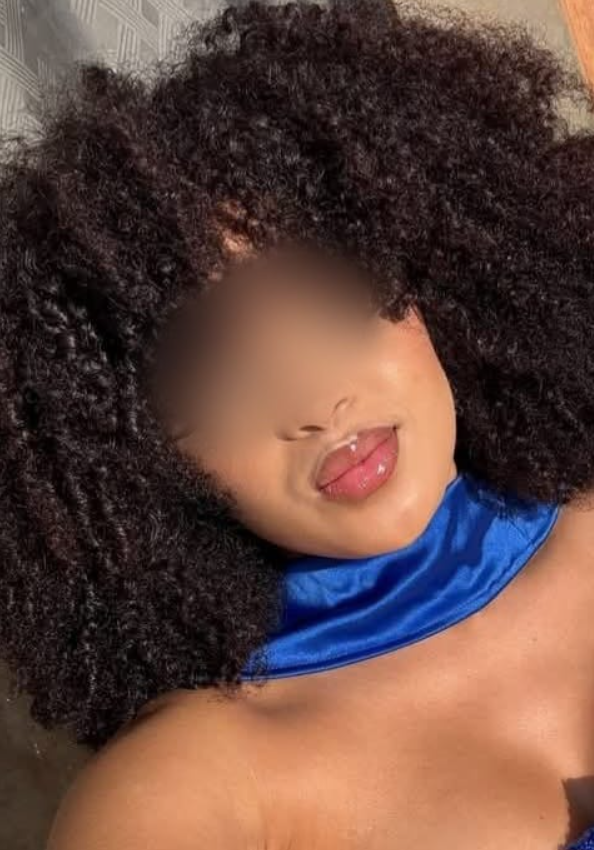 EN RENEDO DE PIELAGOS HERMOSA DELICIOSA MUY IMPLICADA
