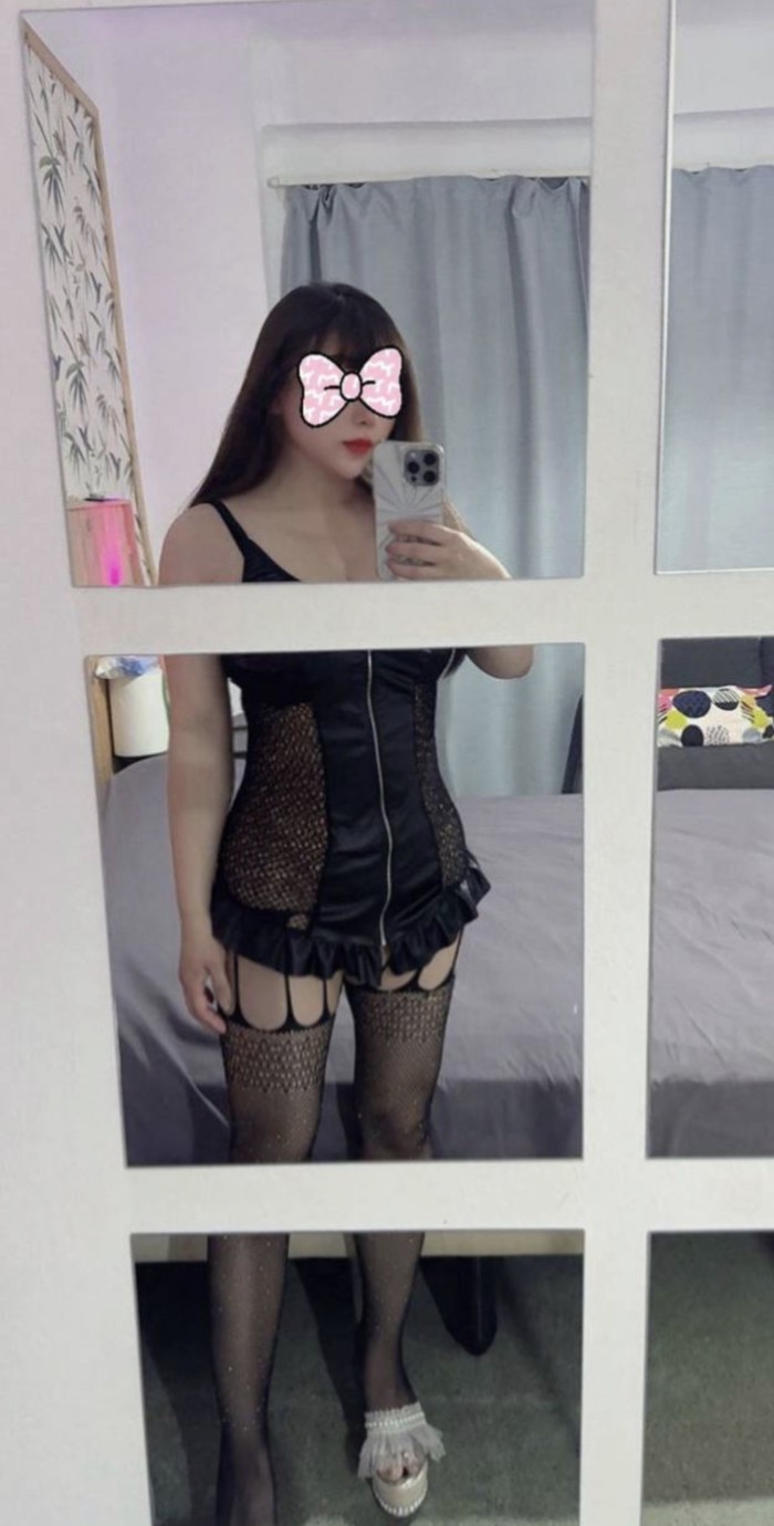 Asiatica muy caliente en Torremolinos