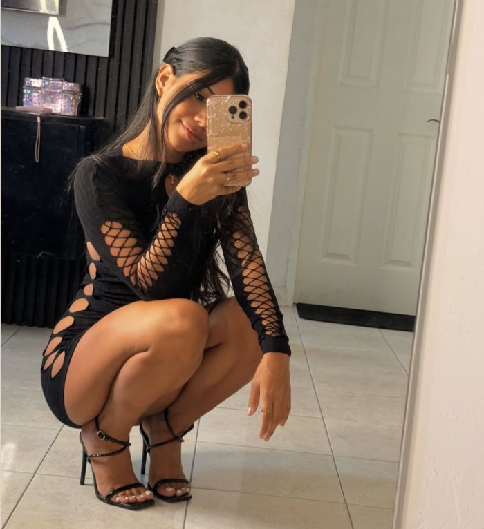 BOMBA DE SEXO TRAVIESA FIESTERA A TOPE