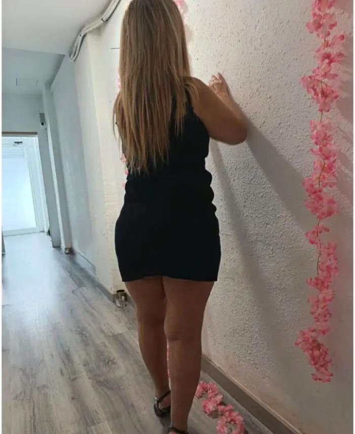 SAMI MADURITA CON GANAS DE RICO SEXO 24H