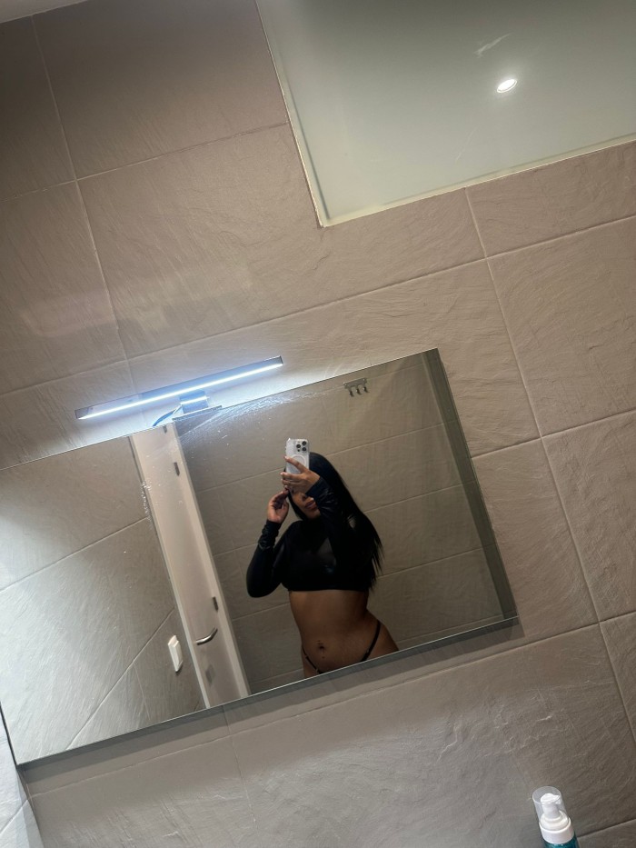 HOLA MI AMOR, ESTOY DE PASO POR AQUI… VIA JULIA