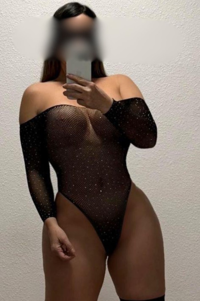 morena divina, la mujer que tanto necesitas