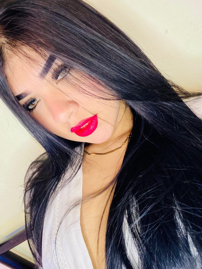 EN ALMERIA SENSUAL ESCORT JOVENCITA FIESTERA