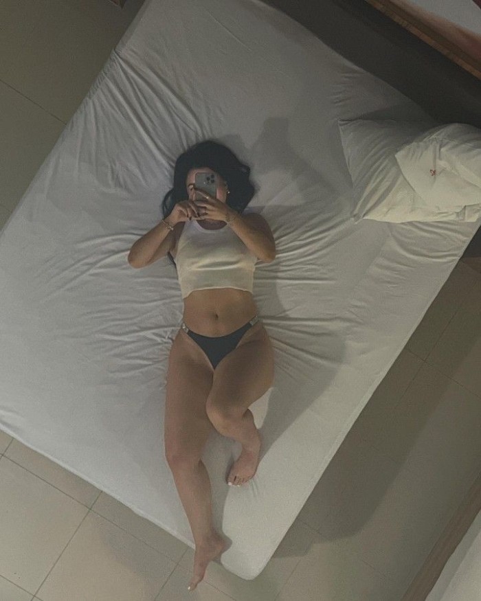 Camila , como fuego , fiesta en mi cama