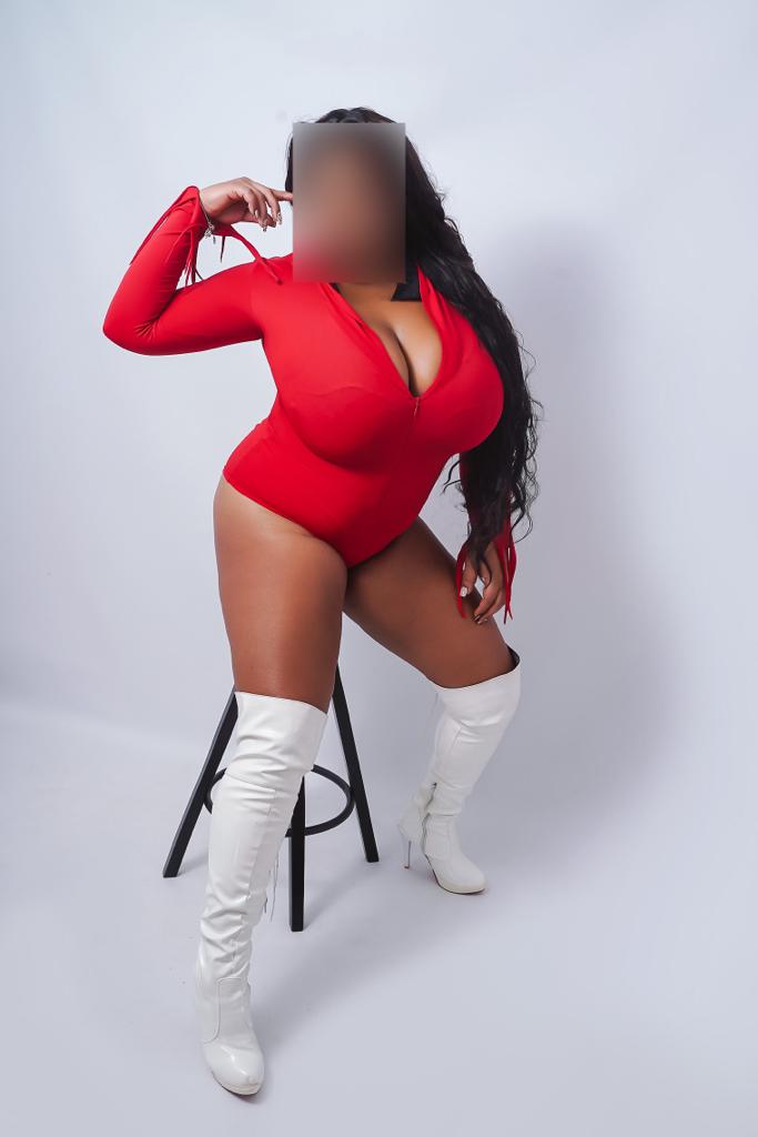 MULATA cuerpo BBW tipo actriz porno