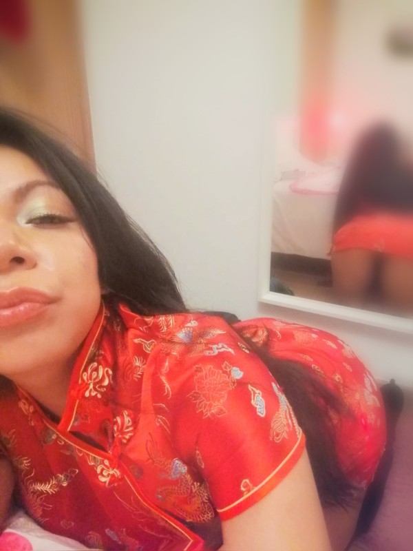 Yoko chavalit masajes lingam!déjame deslecharte