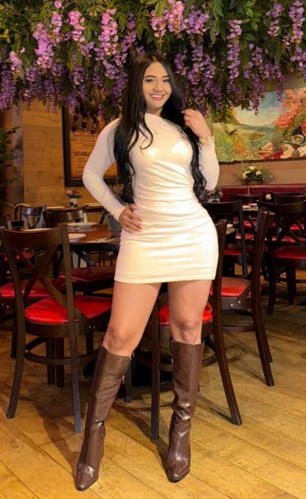 jovencita rico frances natural besos 69 garganta profunda