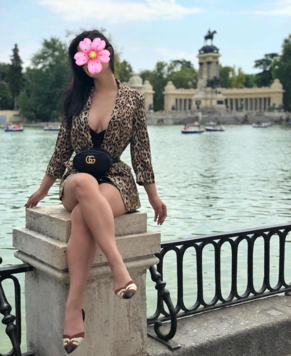 HERMOSA JOVENCITA COLOMBIANA 28 AÑOS PRIMEROS DIAS