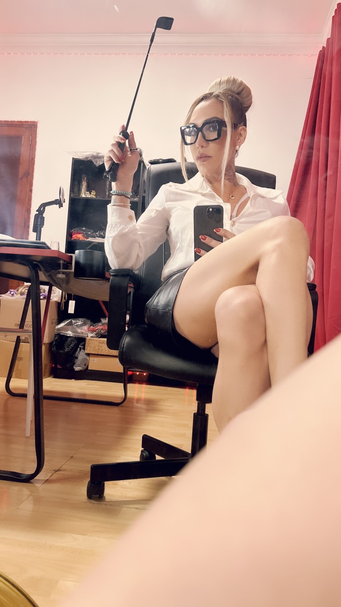 Servicios online-sexting-videos personalizados