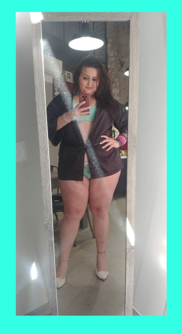 TRANS MAYA GORDITA CURVE BBW PASIVA GRAN CULO FIESTERA PARTICULAR