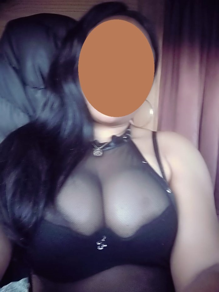 ANGOLEÑA PRECIOSA AFRICANA 35 AÑOS RECIEN LLEGADA