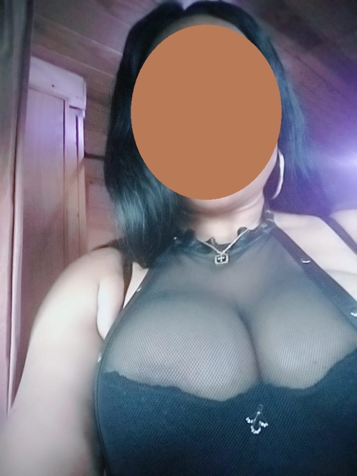 ANGOLEÑA PRECIOSA AFRICANA 35 AÑOS RECIEN LLEGADA