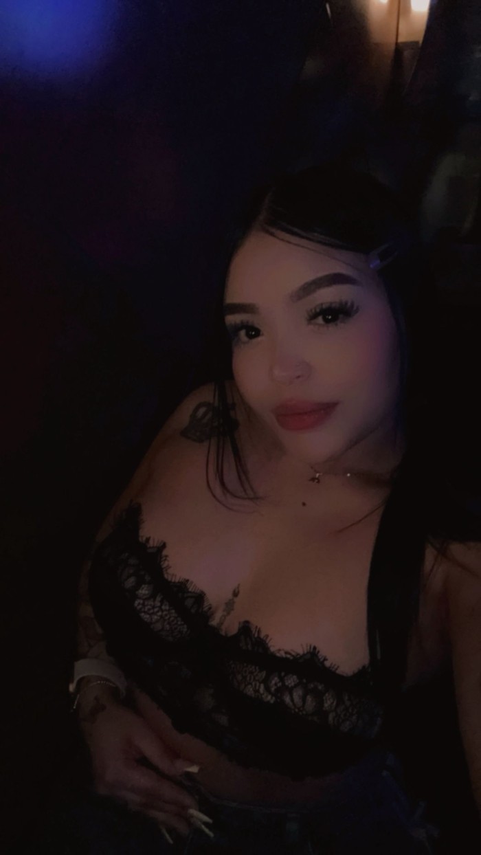 EN TORREVIEJA FIESTERA REINA DEL SEXO MUY TOP