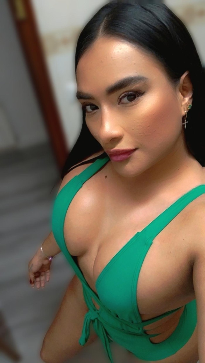ARDIENTE SENSUAL APASIONADA BUENA AMANTE